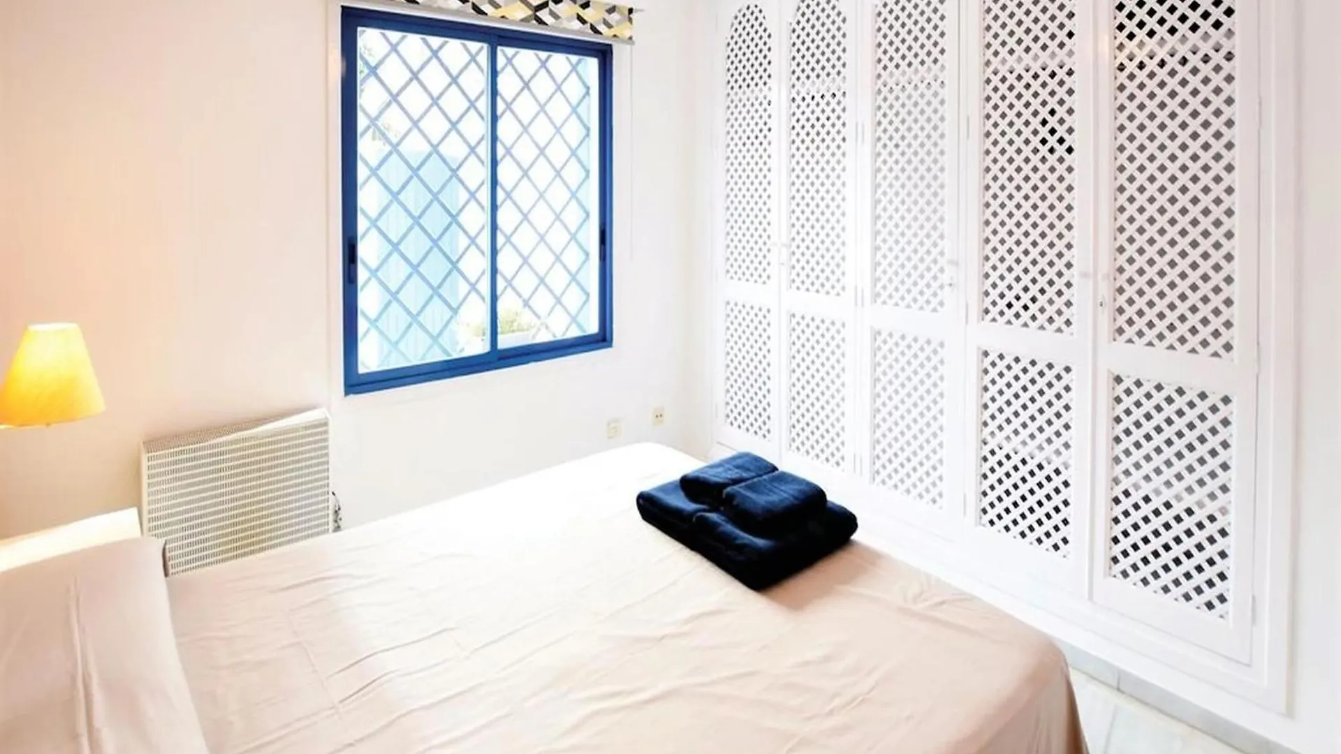 Beautiful Holiday Home In Roquetas De Mar By The Sea İspanya