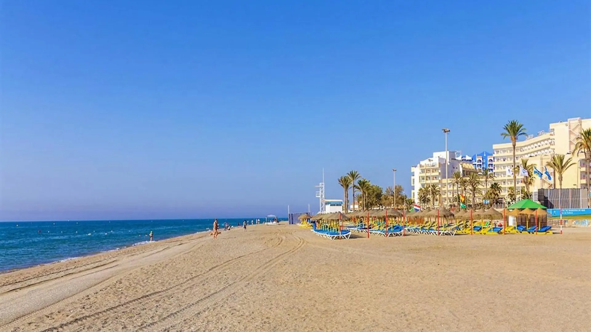 Beautiful Holiday Home In Roquetas De Mar By The Sea ספרד