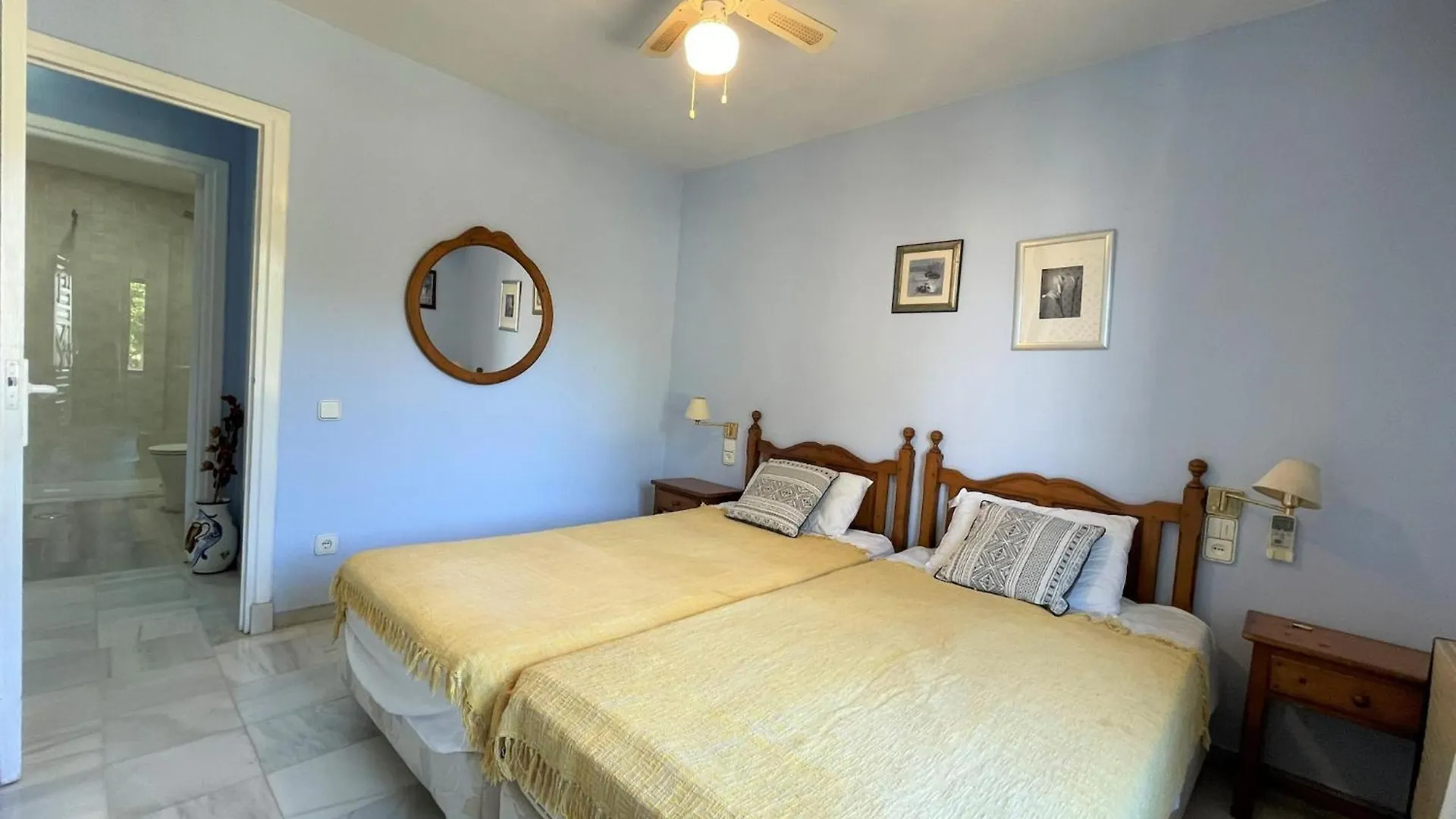 Beautiful Holiday Home In Roquetas De Mar By The Sea 0*,